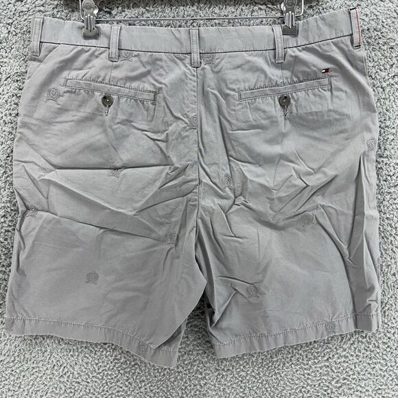 Tommy Hilfiger Mens 38 Regular Fit Gray Chino Shorts Embroidered Logo All Over - Picture 7 of 8
